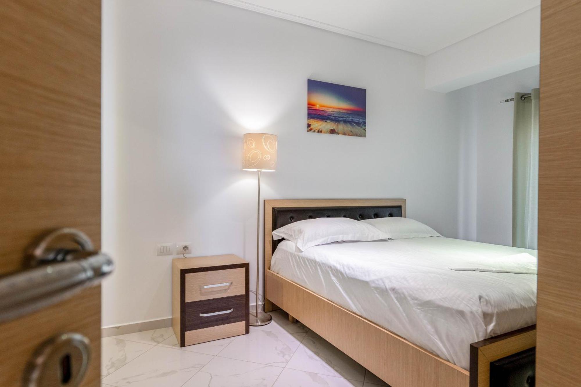 Mato Luxury Apartments Sarande Ngoại thất bức ảnh